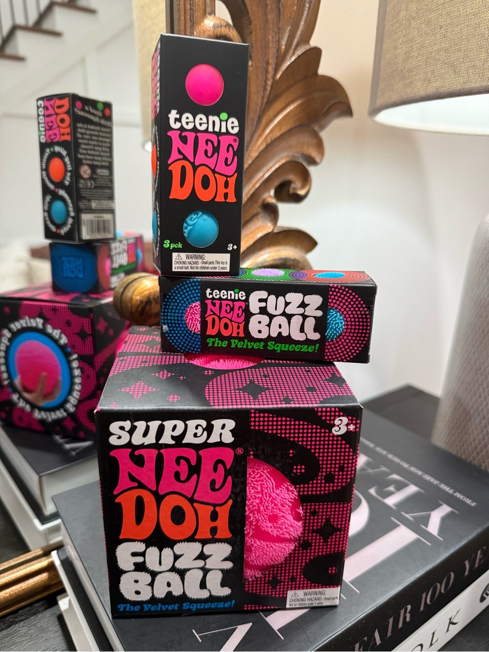 Super NeeDoh Fuzz Ball - Pink -